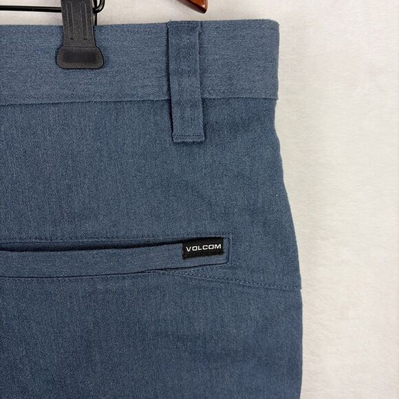 Volcom Shorts Mens Gray V Monty Chino 10" Inseam Stretch Fabric Sz 40 NWT - Picture 4 of 5